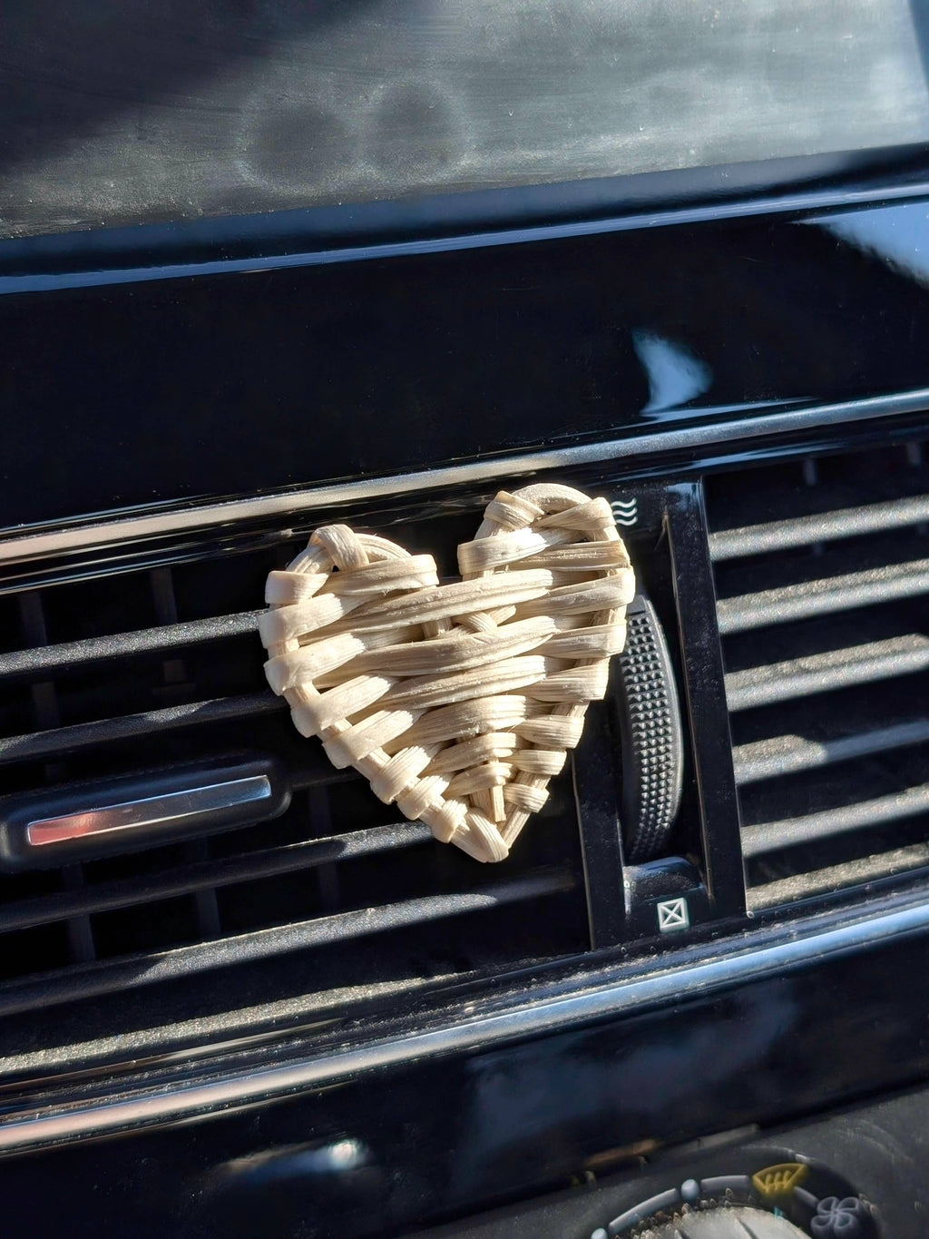 Diffuseur d'huile essentielle voiture pour en rotin - Cœur