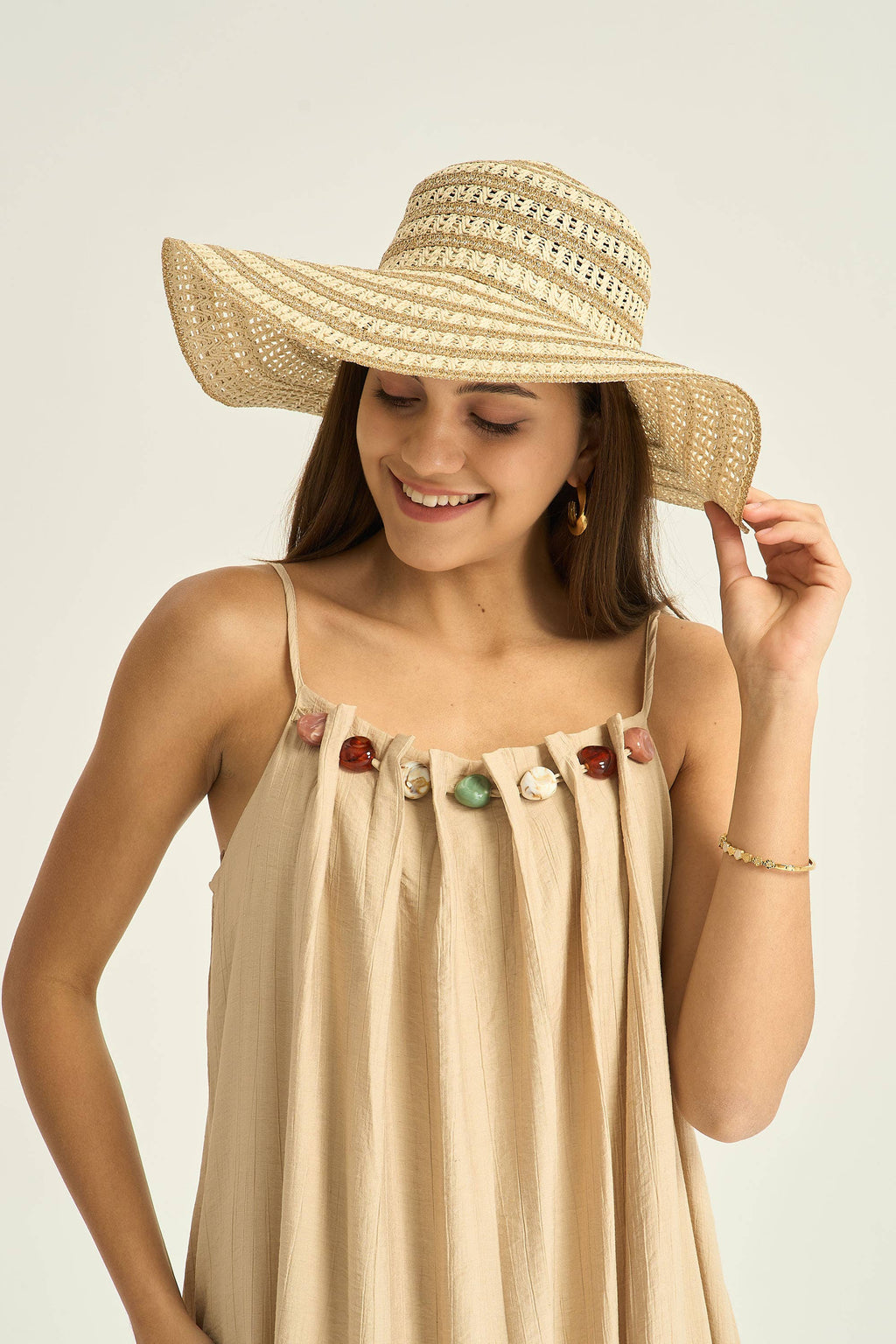 Chapeau en paille large bord avec rayures BEIGE