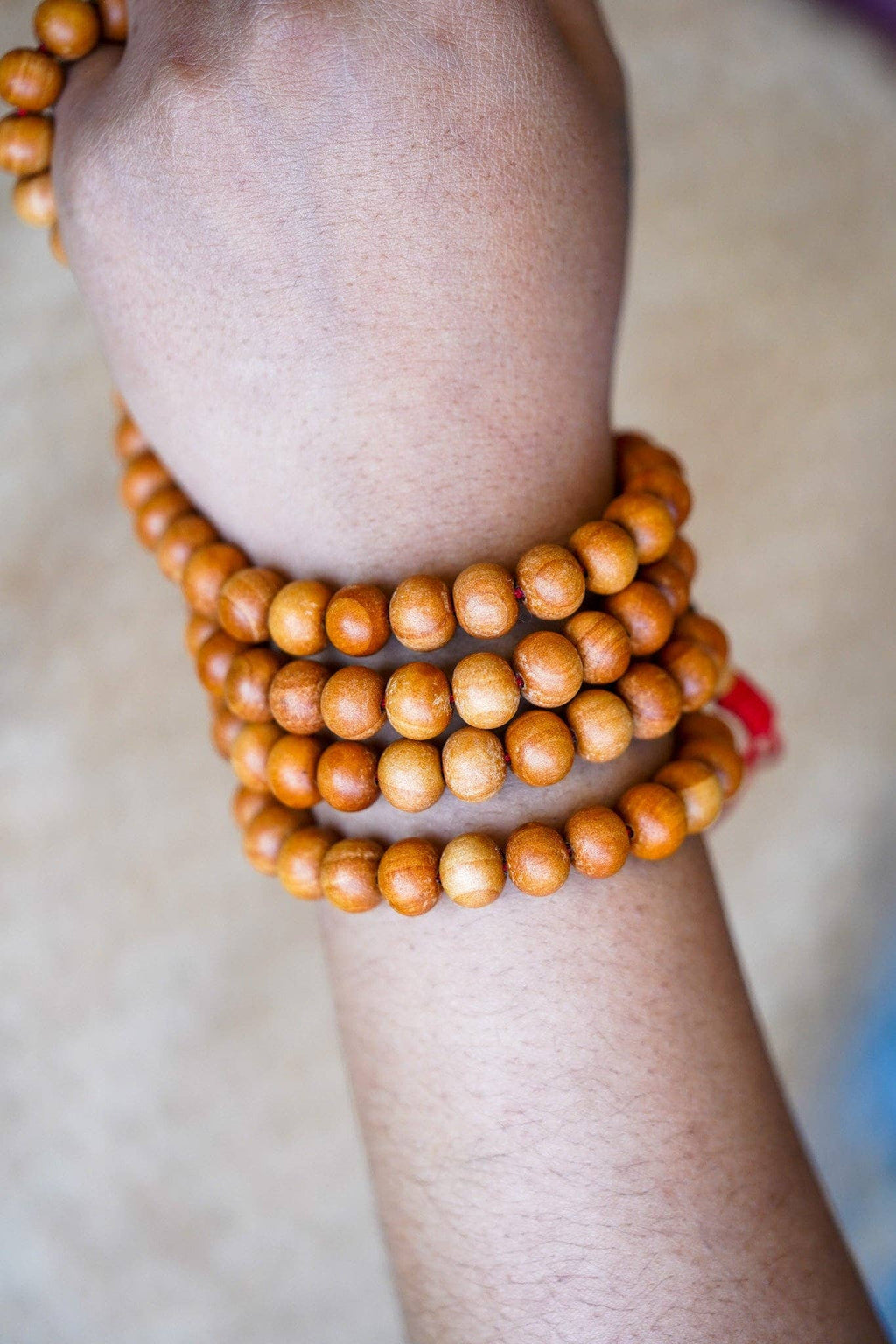 Collier Mala en bois de santal naturel NEPAL