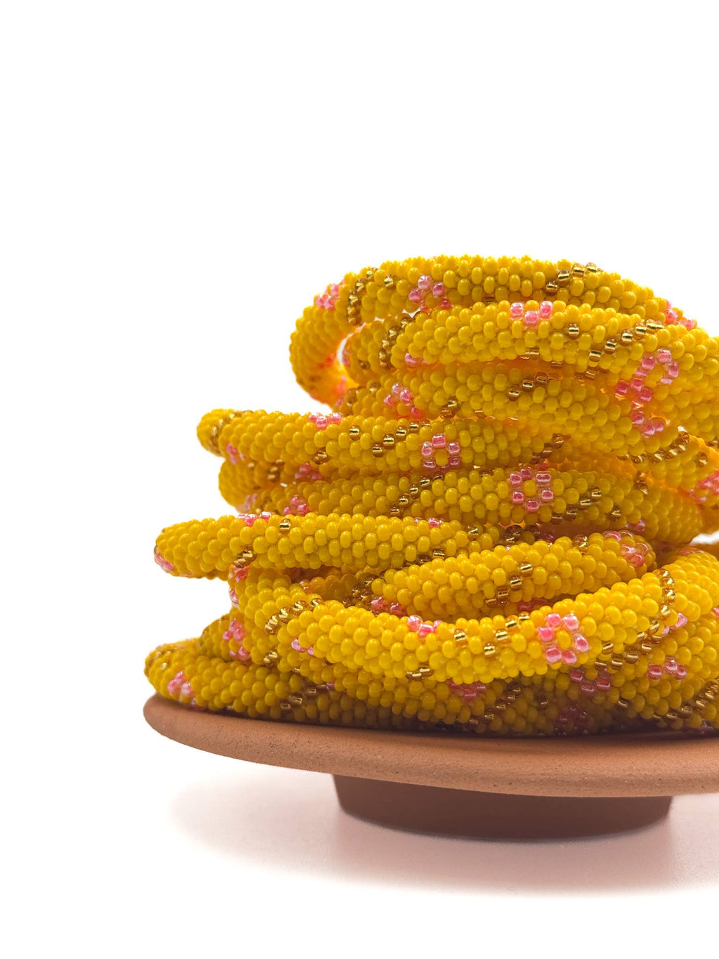 Bracelet népalais E50 Jaune moutarde rose doré