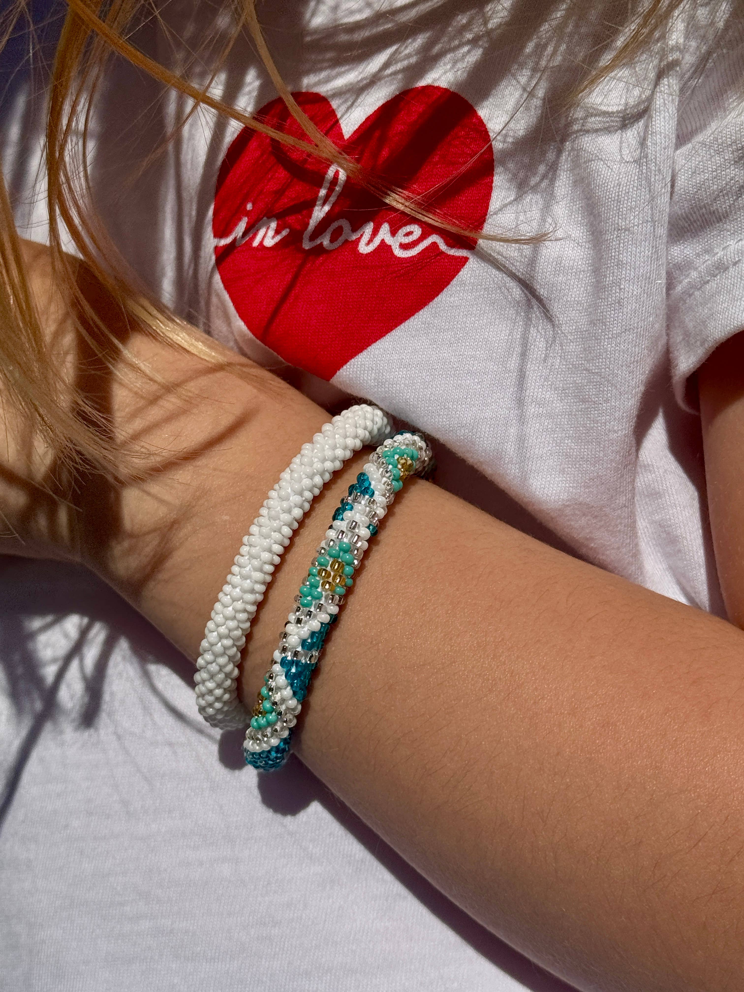 Bracelet népalais MINIKIZ enfant et petit poignet adulte K15 turquoise Blanc doré triangle