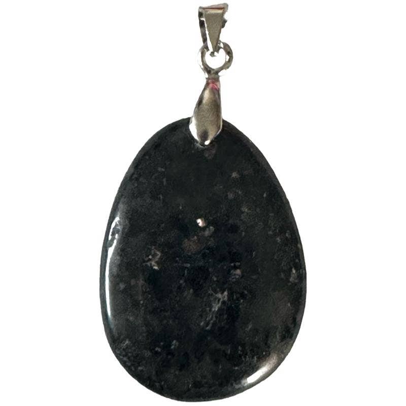 Pendentif Nuummite Groenland A (pierre plate)