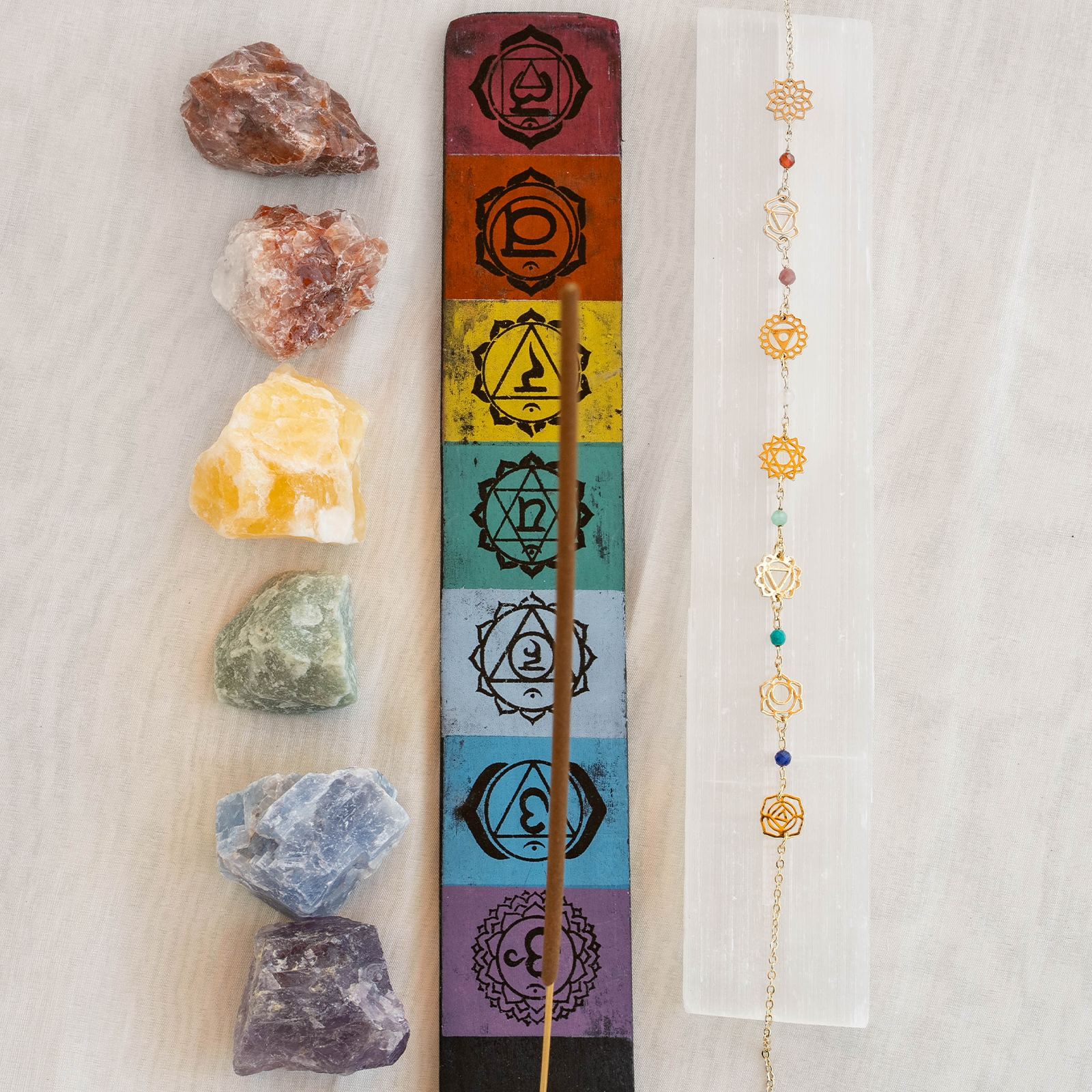 Bracelet de guérison des sept chakras en plaqué or Lapis-lazuli turquoise amazonite quartz rose rhodolite agate
