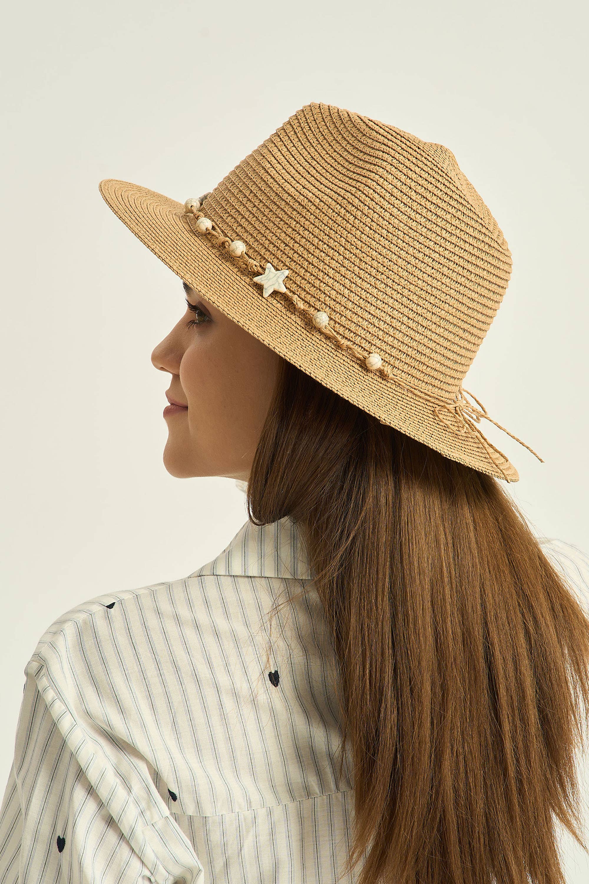 Chapeau panama effet paille avec bande étoiles