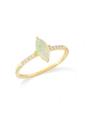 Bague en argent plaqué or avec opale éthiopienne marquise