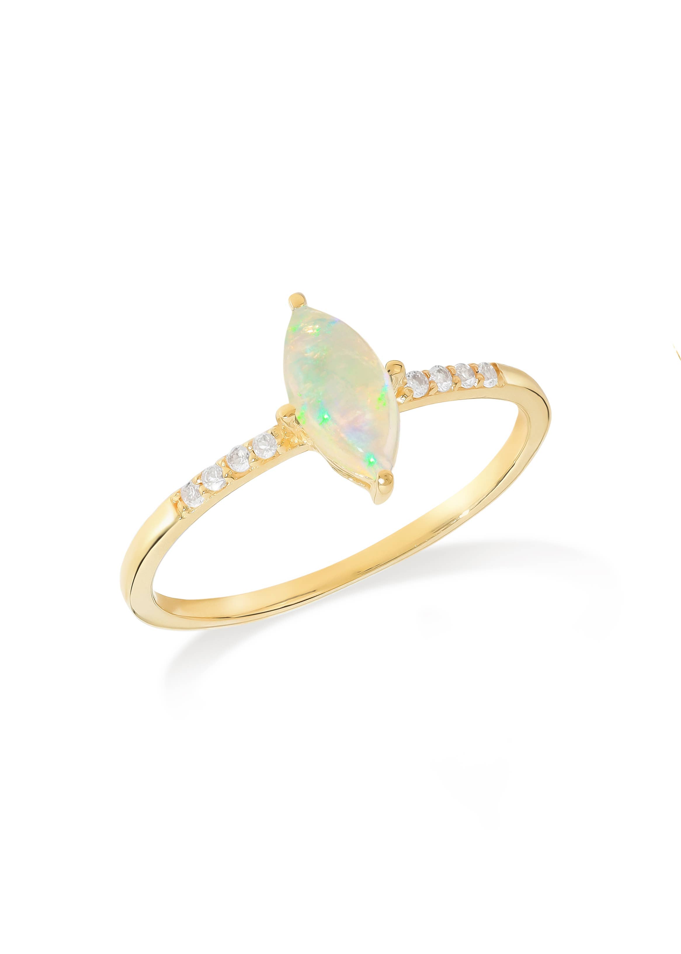 Bague en argent plaqué or avec opale éthiopienne marquise