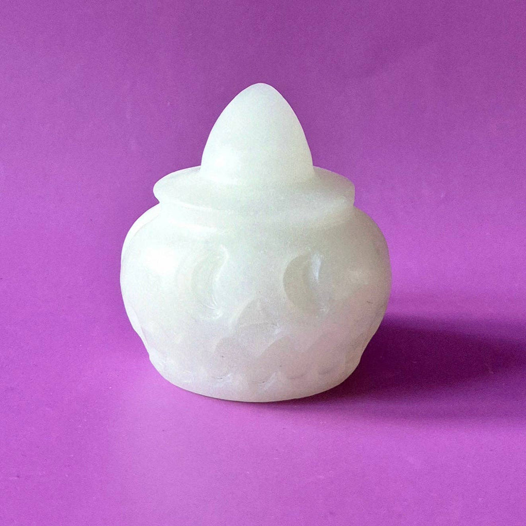 Citrouille d'Halloween en Jade Blanc avec Chapeau – env. 5 cm - Décoration en Pierre Précieuse