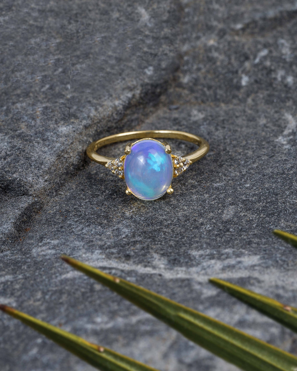 Bague Solitaire en Opale avec Topaze en Argent Sterling 925 Plaqué Or