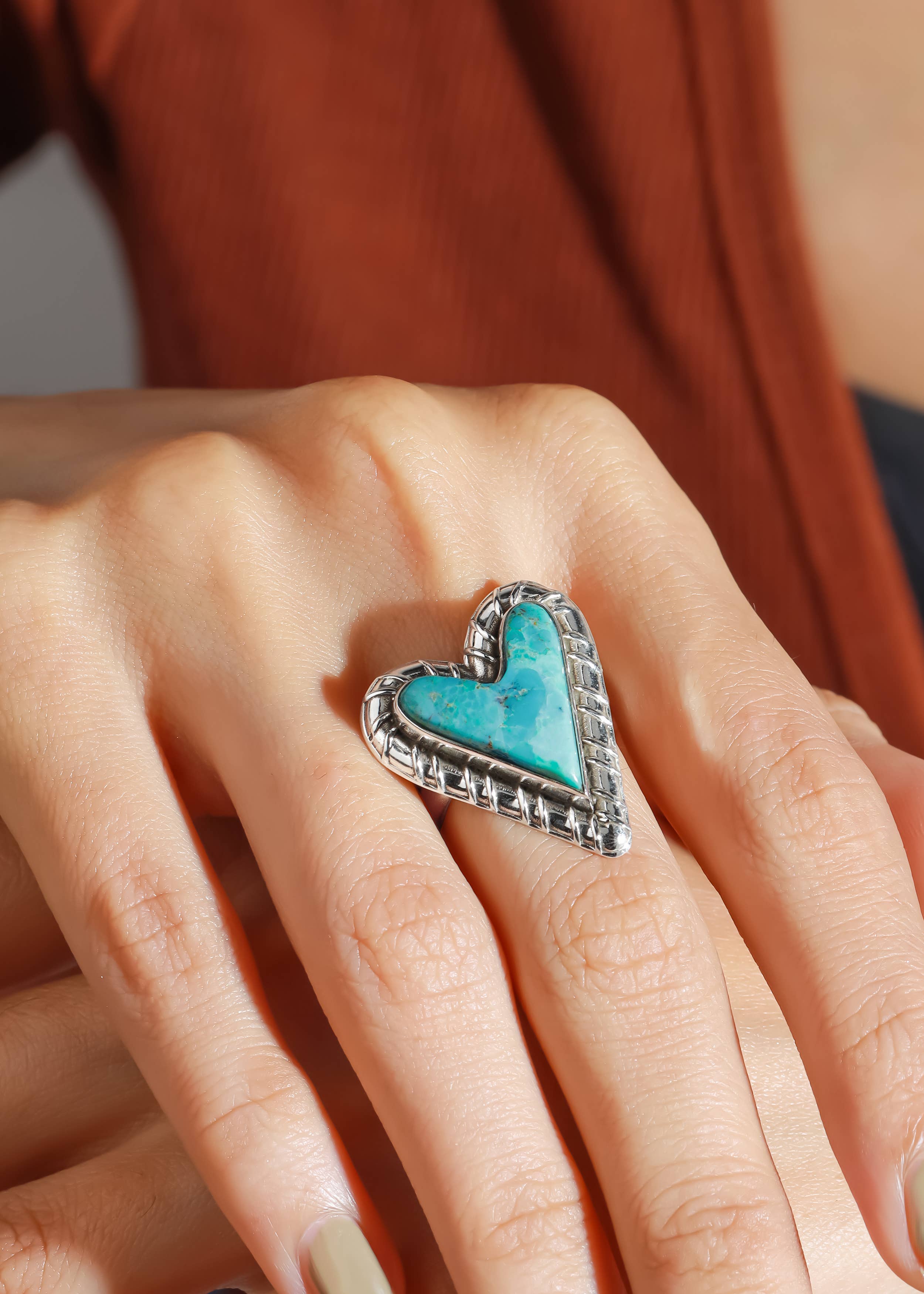 Cœur de l'Anneau Horizon en Argent avec Turquoise Mohave