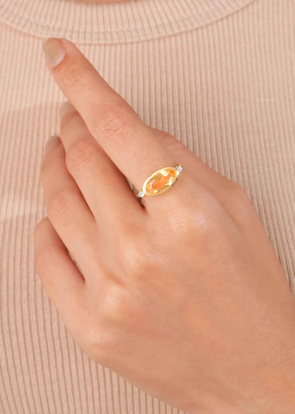 Bague Élégance en Citrine Plaqué Or avec Topaze