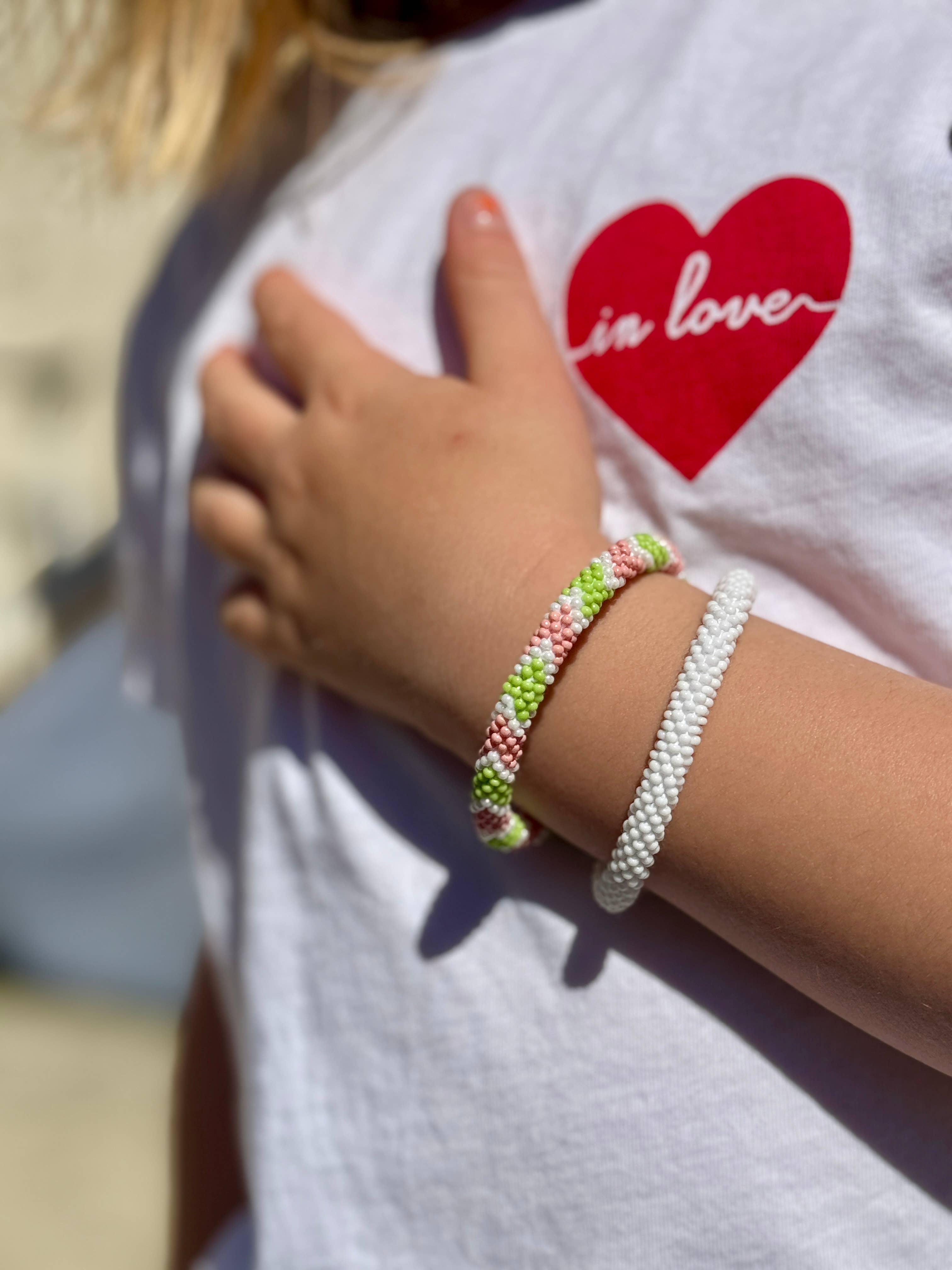 Bracelet népalais MINIKIZ enfant et petit poignet adulte rose vert pomme