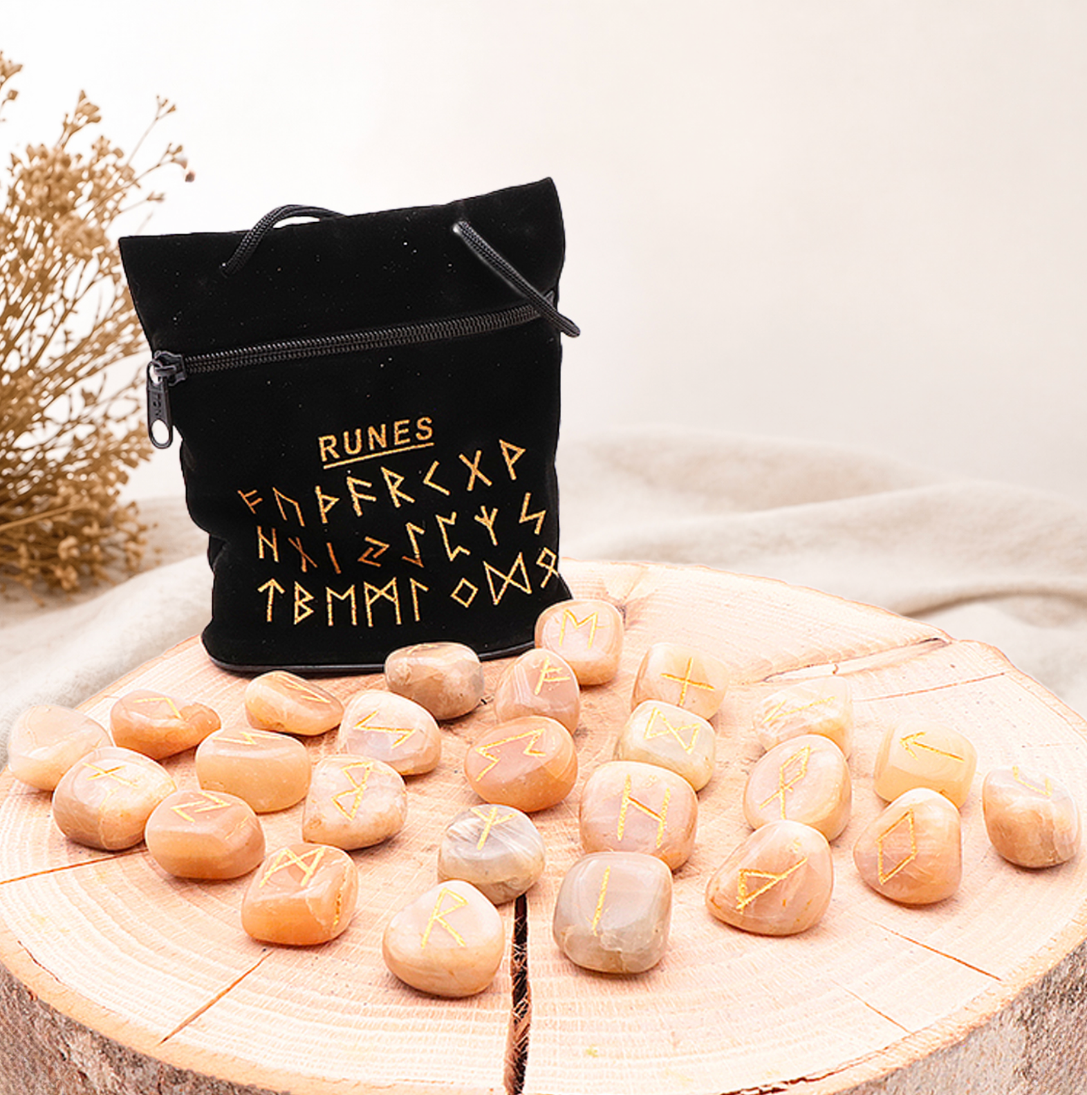 Runes set Pierre de Lune Inde Beige A