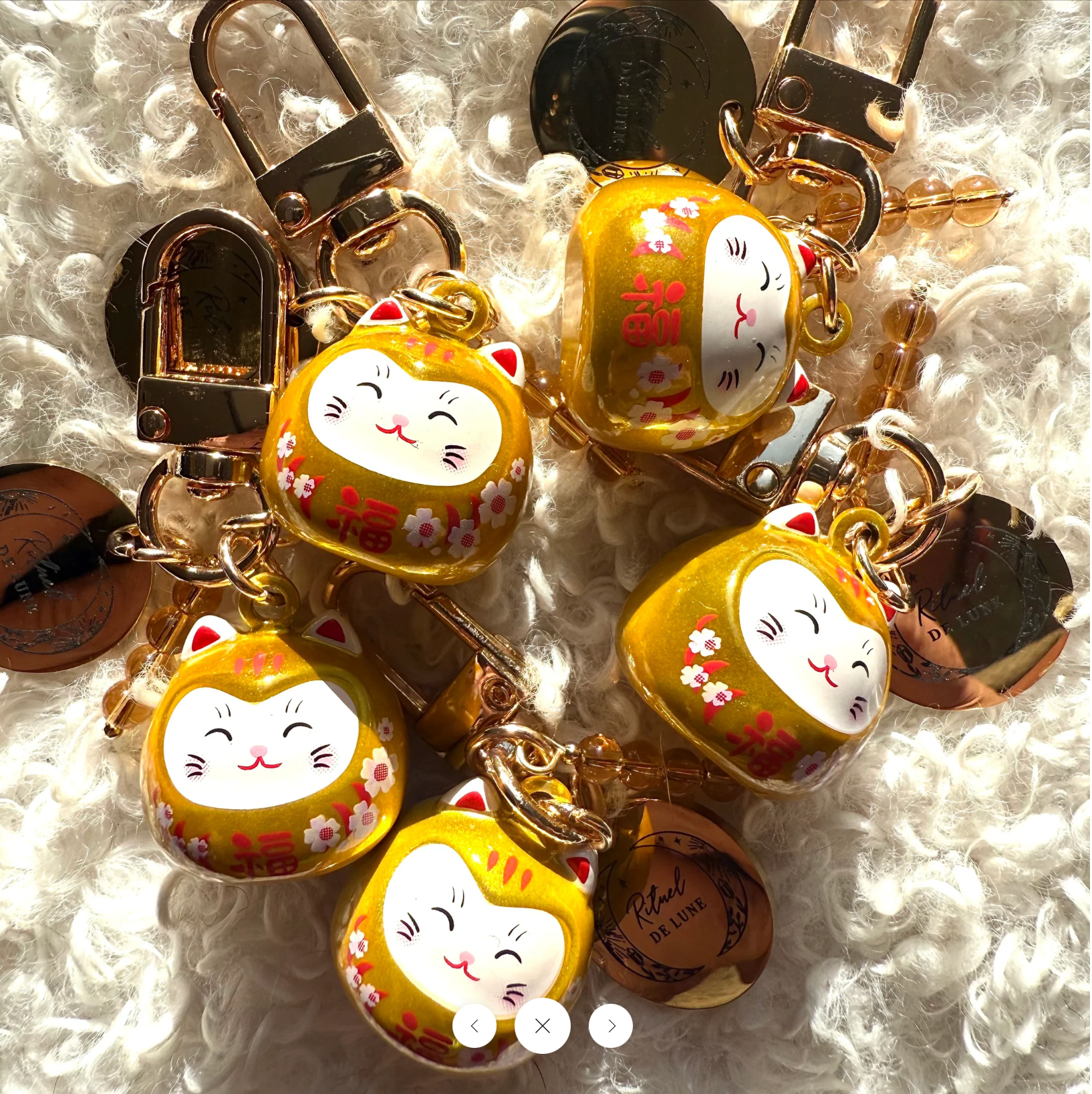 CHATS MANEKI NEKO AVEC PIERRE NATURELLE (Au choix)
