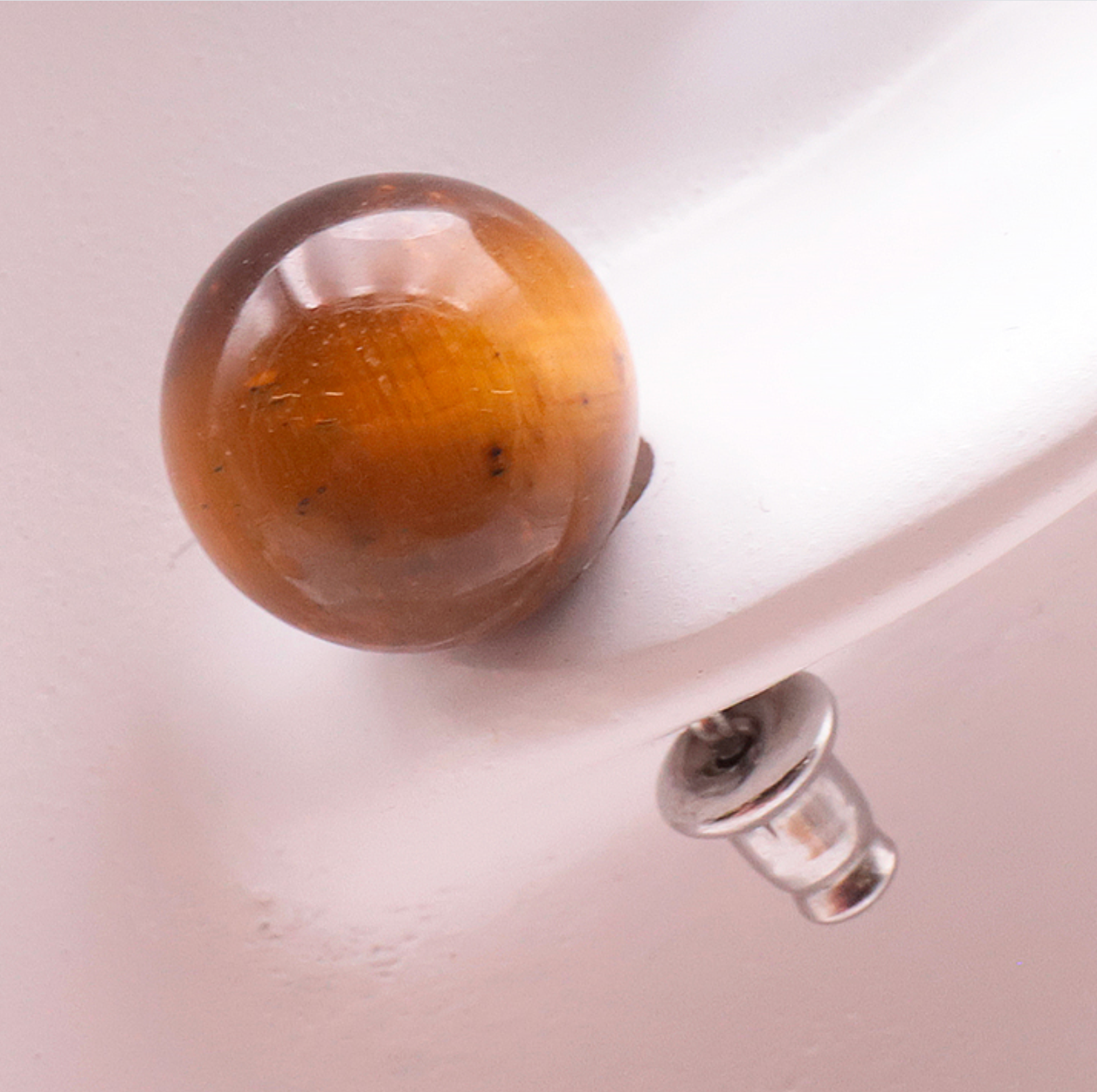 Boucle d'oreille modèle 04 boule 10mm Oeil de Tigre A (1 paire)