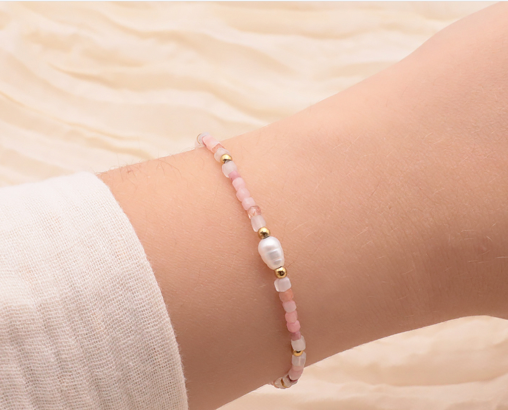 BRACELET VAYA DORÉ QUARTZ ROSE OPALE ROSE JADE BLANC A