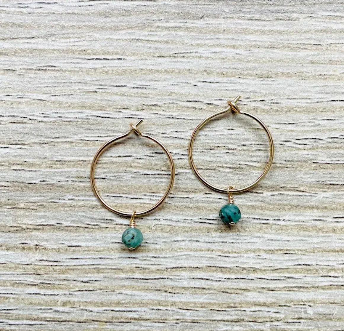 Créoles boucles d'oreille émeraude plaqué or