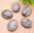Galet 45mm Labradorite A (vendu à l'unité)