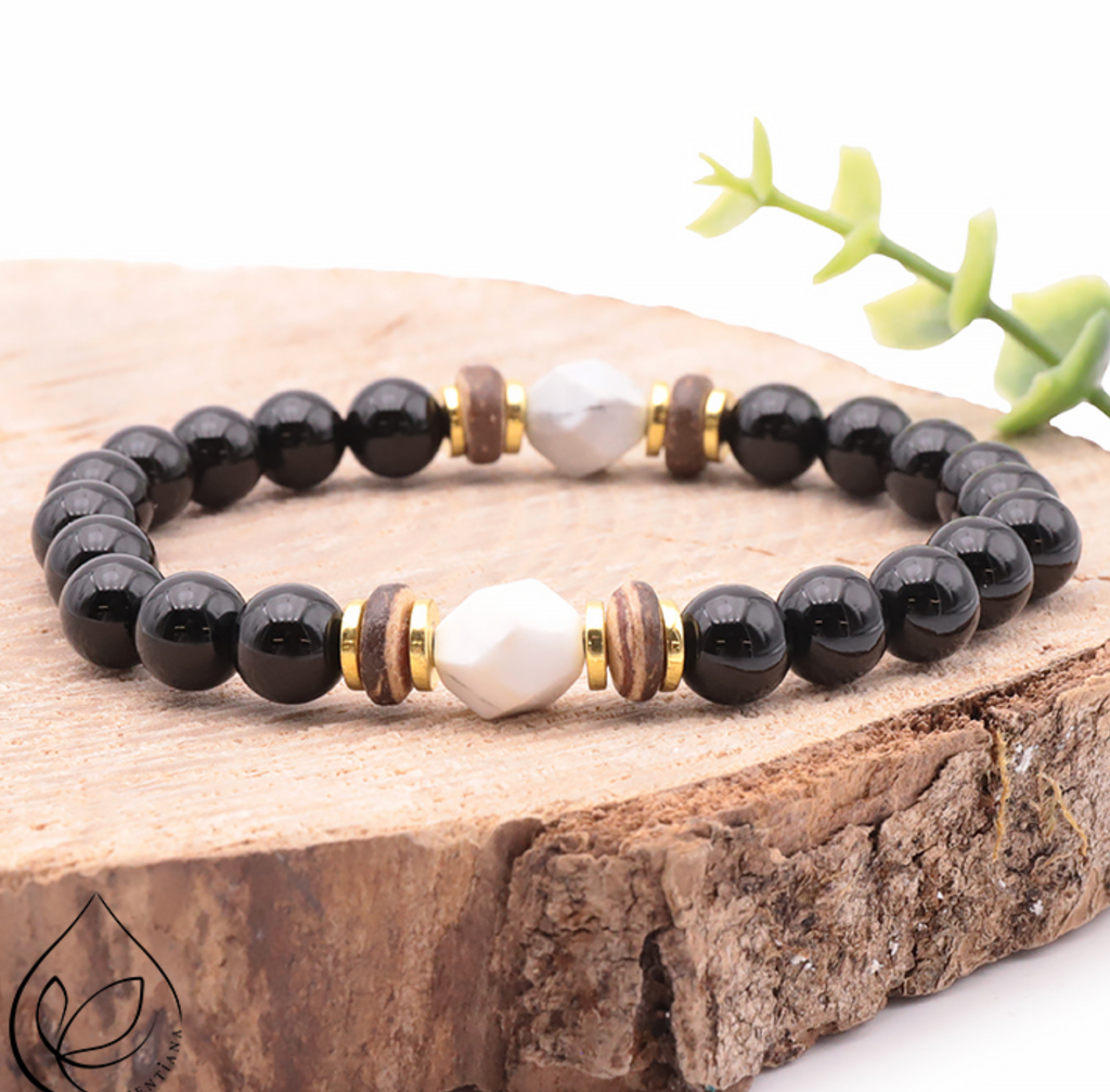 Bracelet Ring doré onyx, bois, howlite blanche A