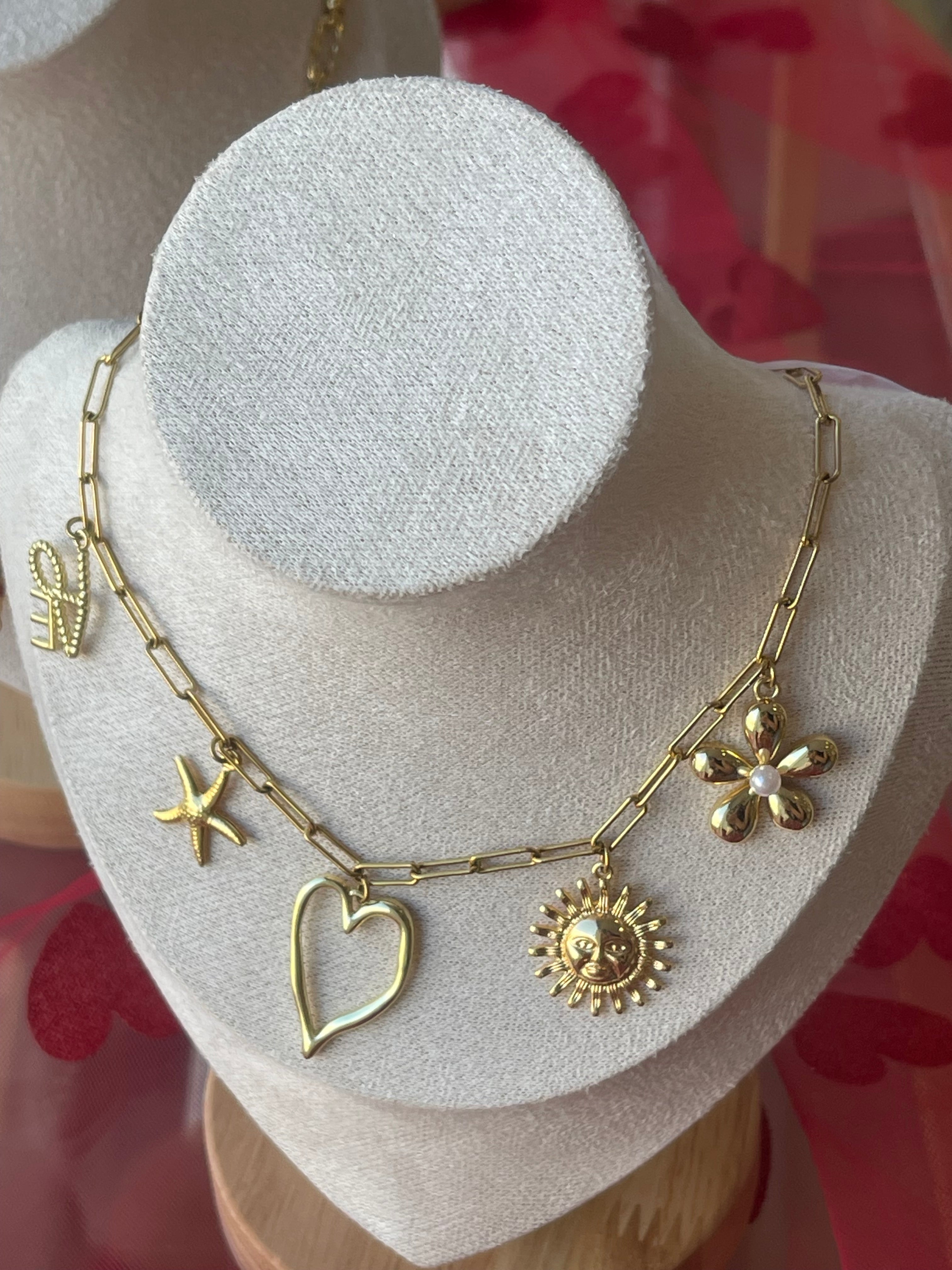 COLLIER DORÉE - 5 charm's coeur