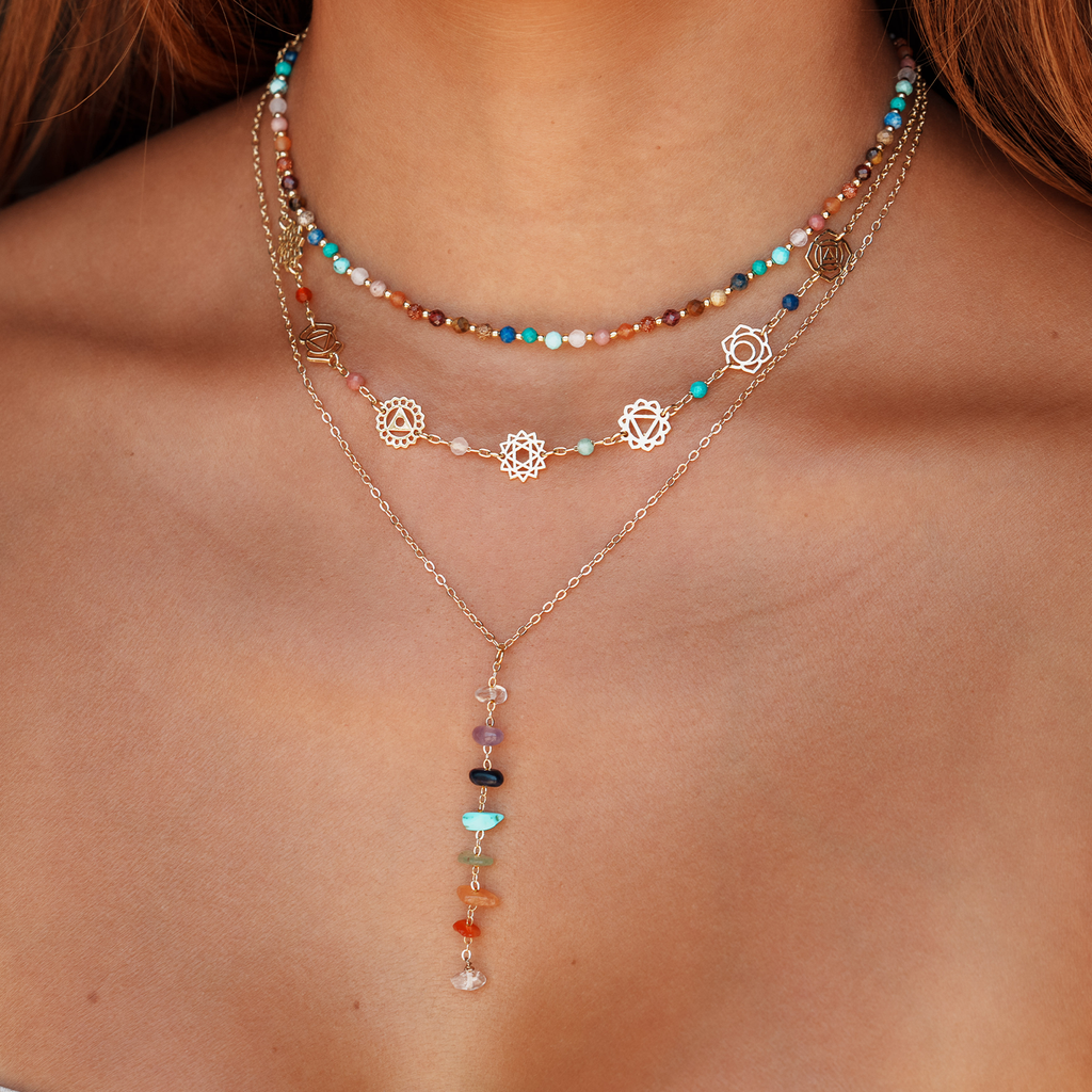 Collier de guérison des sept chakras plaqué or Lapis-lazuli turquoise amazonite quartz rose rhodolite agate