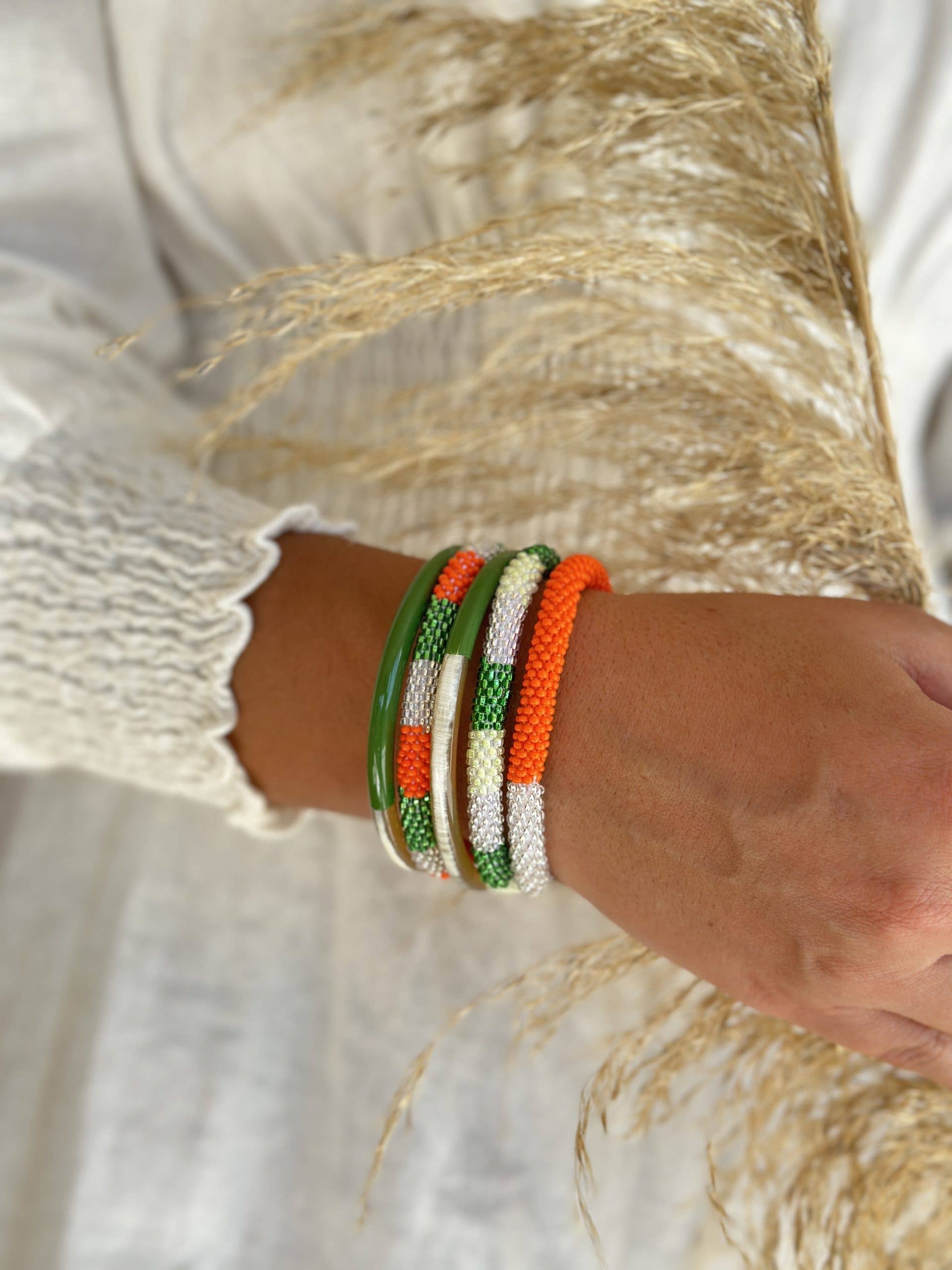 Bracelet népalais orange et argent