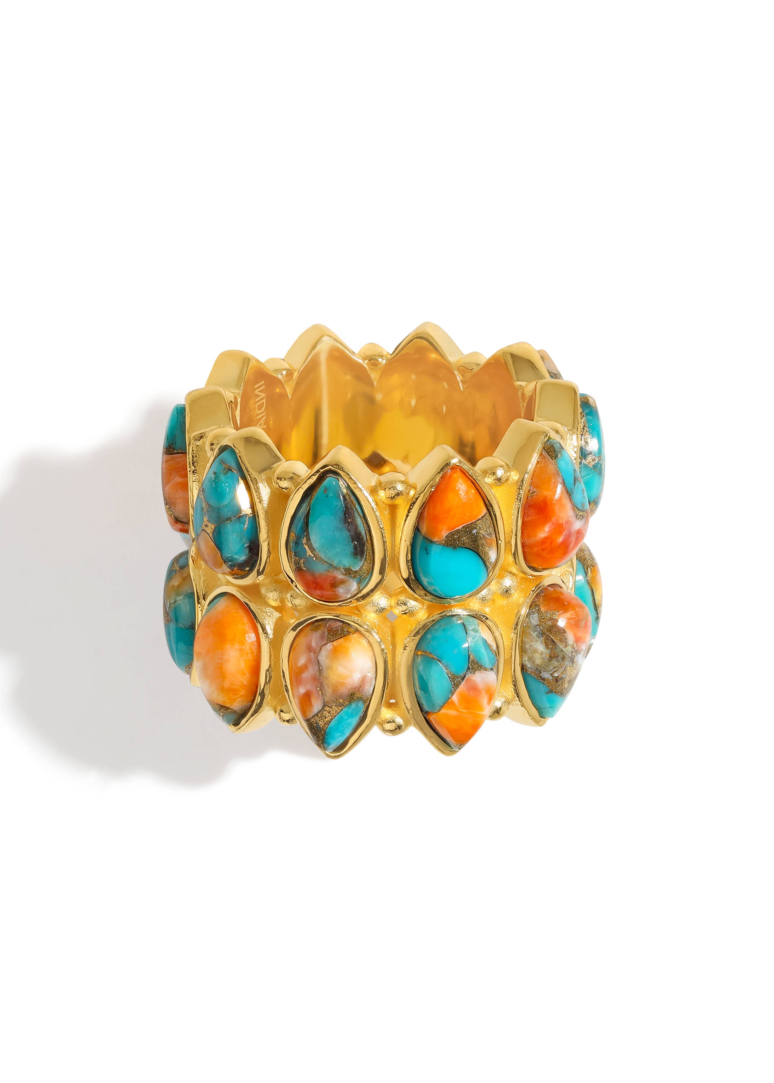 Bague large en or plaqué avec Turquoise Oyster en forme de poire
