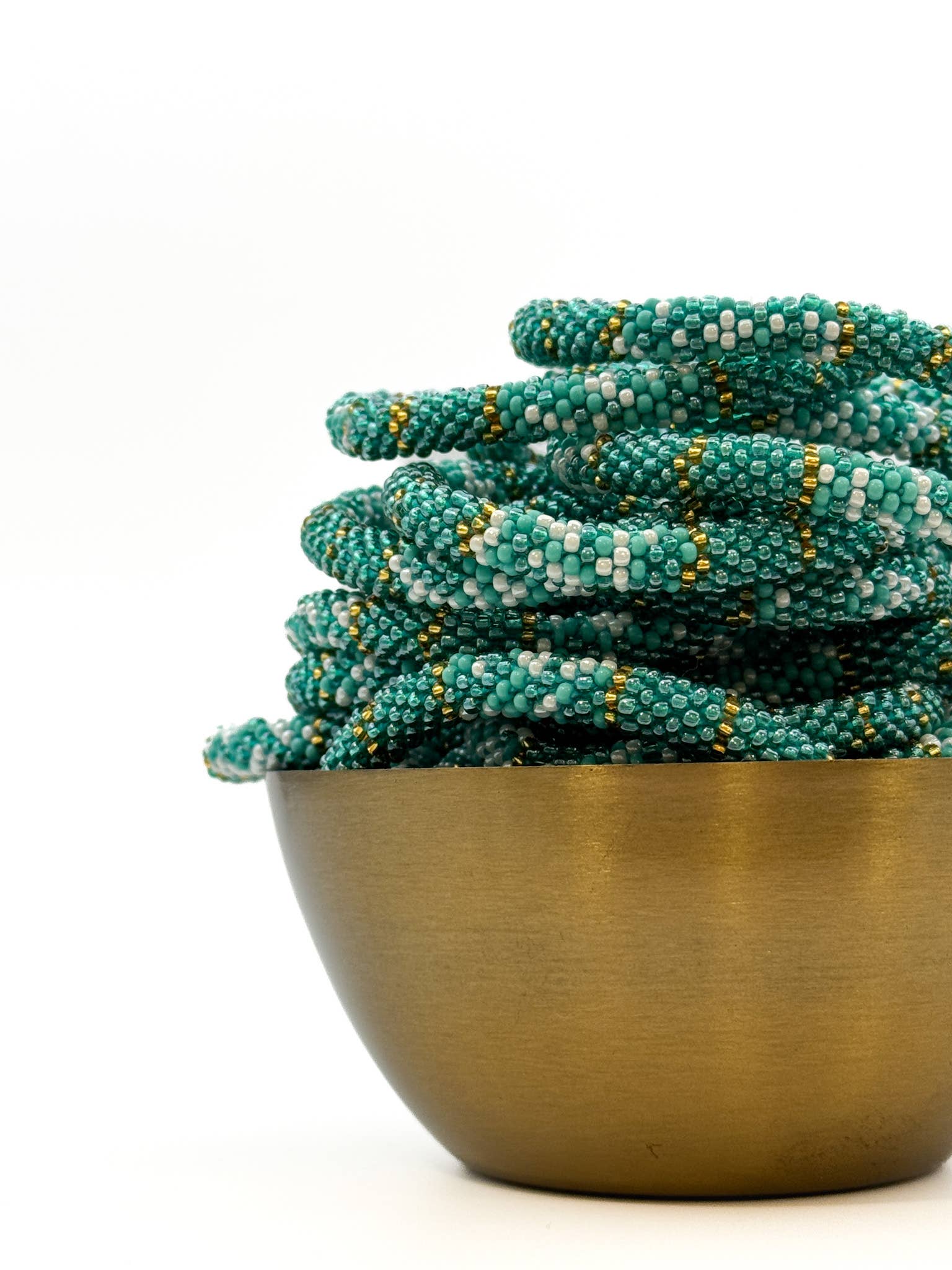 Bracelet népalais E70 turquoise vert doré blanc