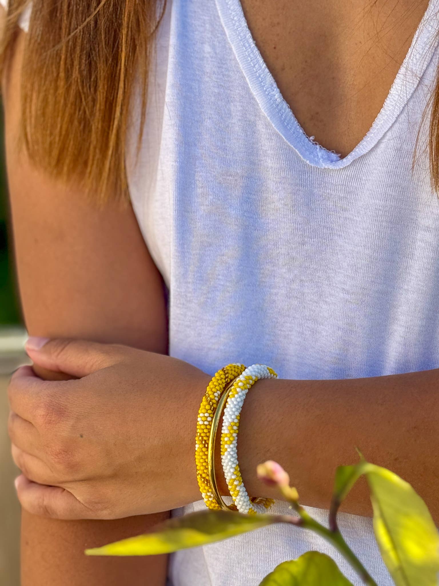 Bracelet népalais E23 Blanc et jaune torsadé