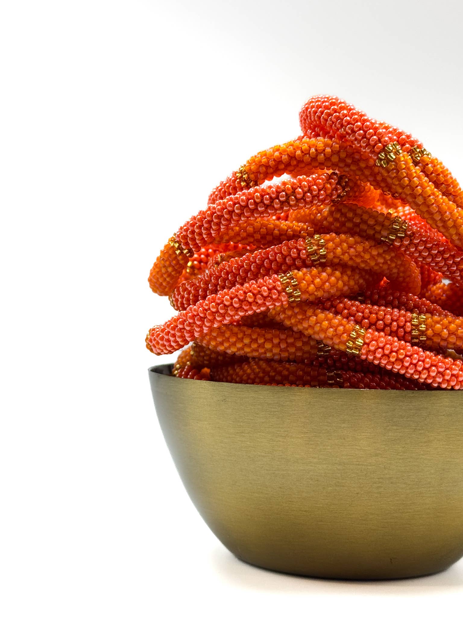 Bracelet népalais E64 corail orange doré