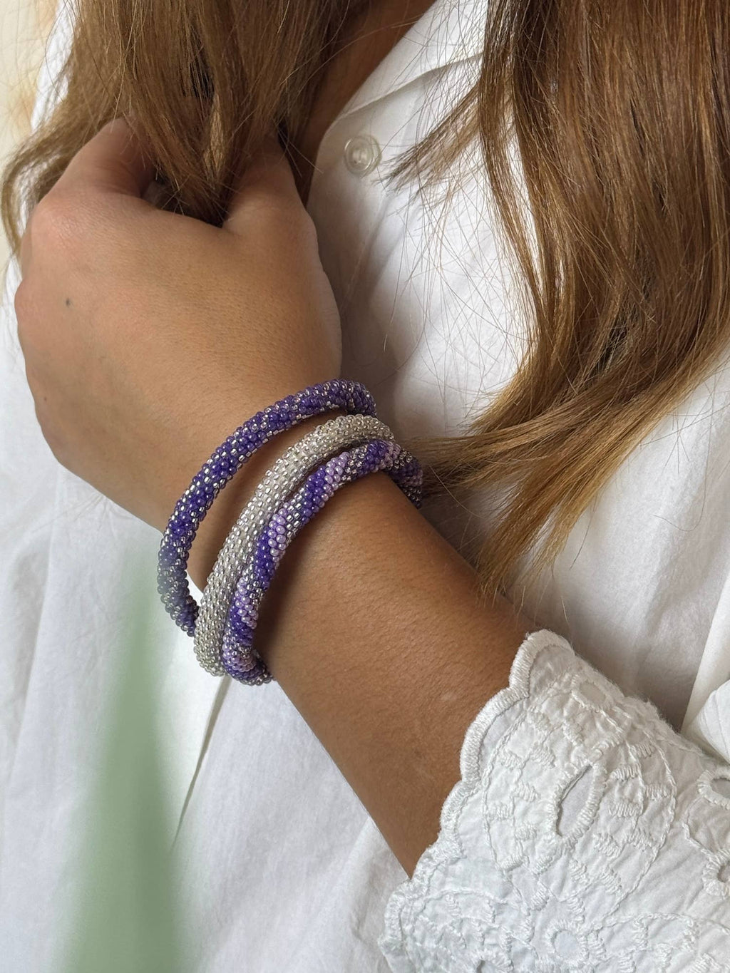 Bracelet népalais violet mauve argent