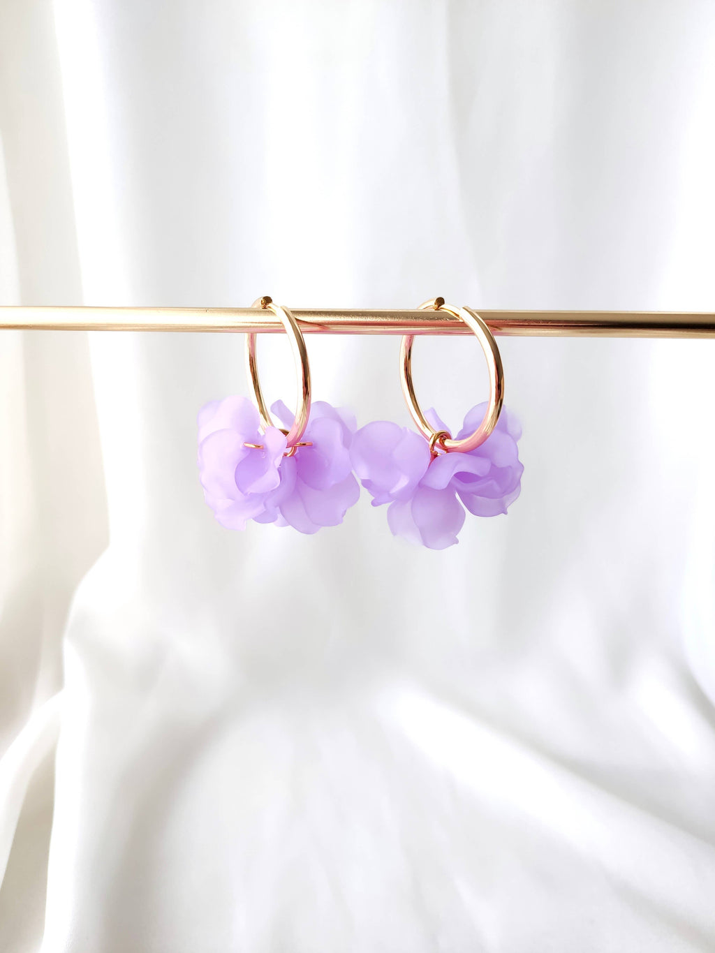 Boucles d'oreilles Créoles PEONY Fleurs Pivoine couleur au choix