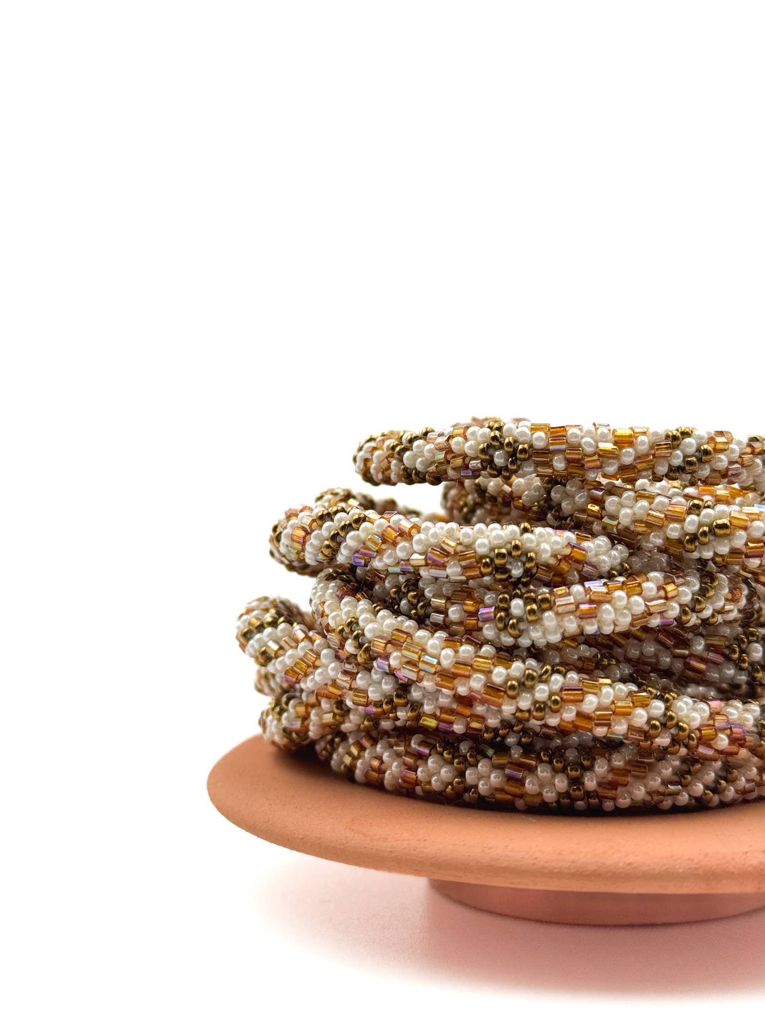Bracelet népalais  perles de verre D22 Blanc Marron Doré